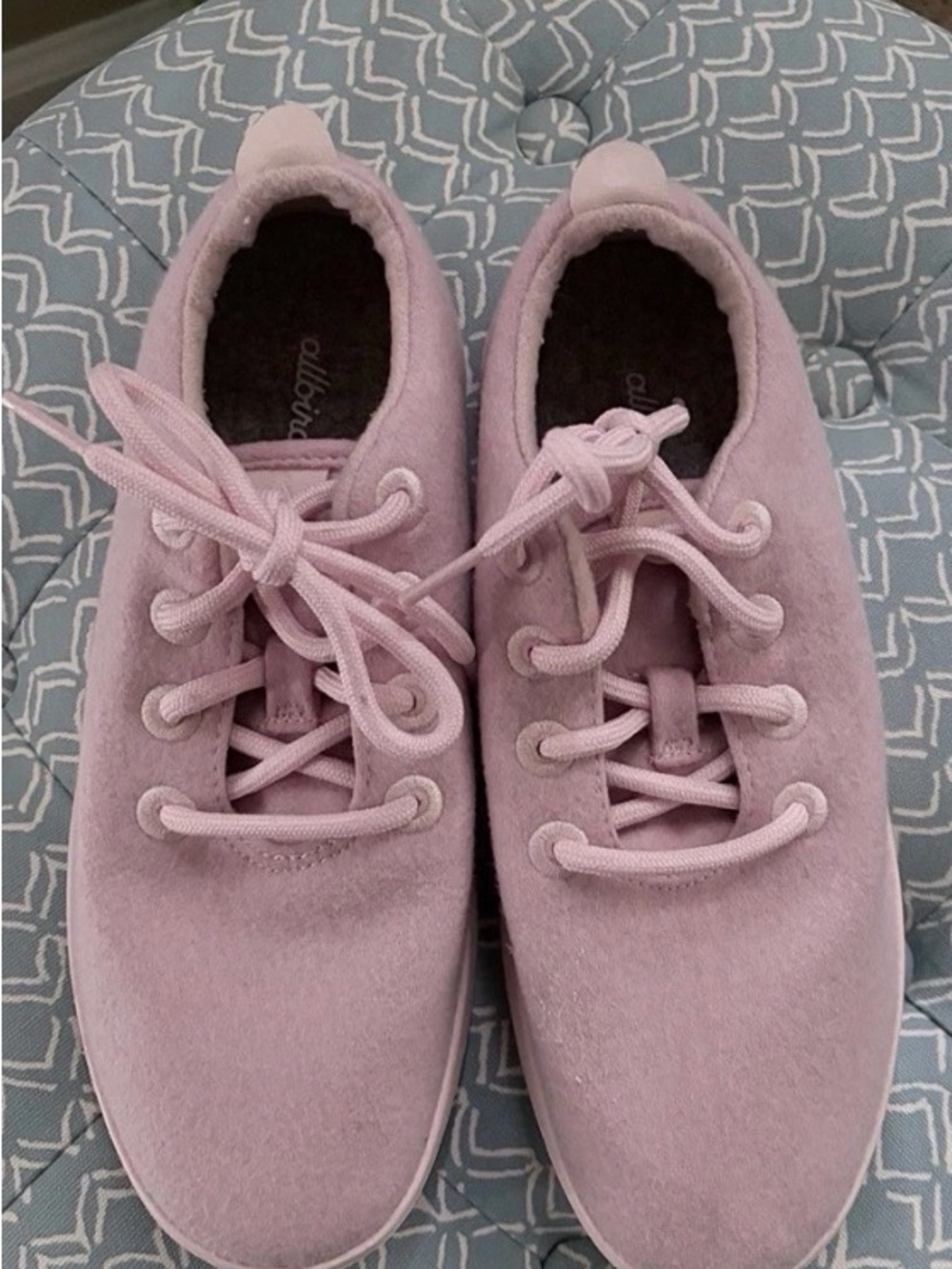 Ladies shoes size 9 Allbirds soft pink